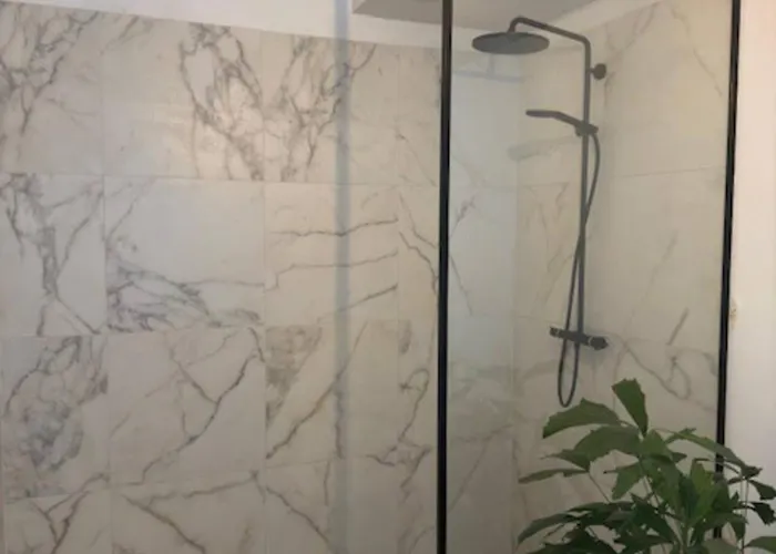 Cloud9 Konukevi Bergen op Zoom