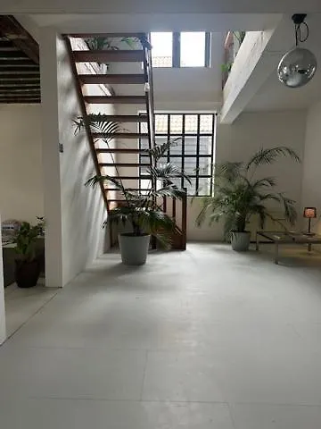 Cloud9 Konukevi Bergen op Zoom