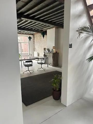 Konukevi Cloud9 Bergen op Zoom